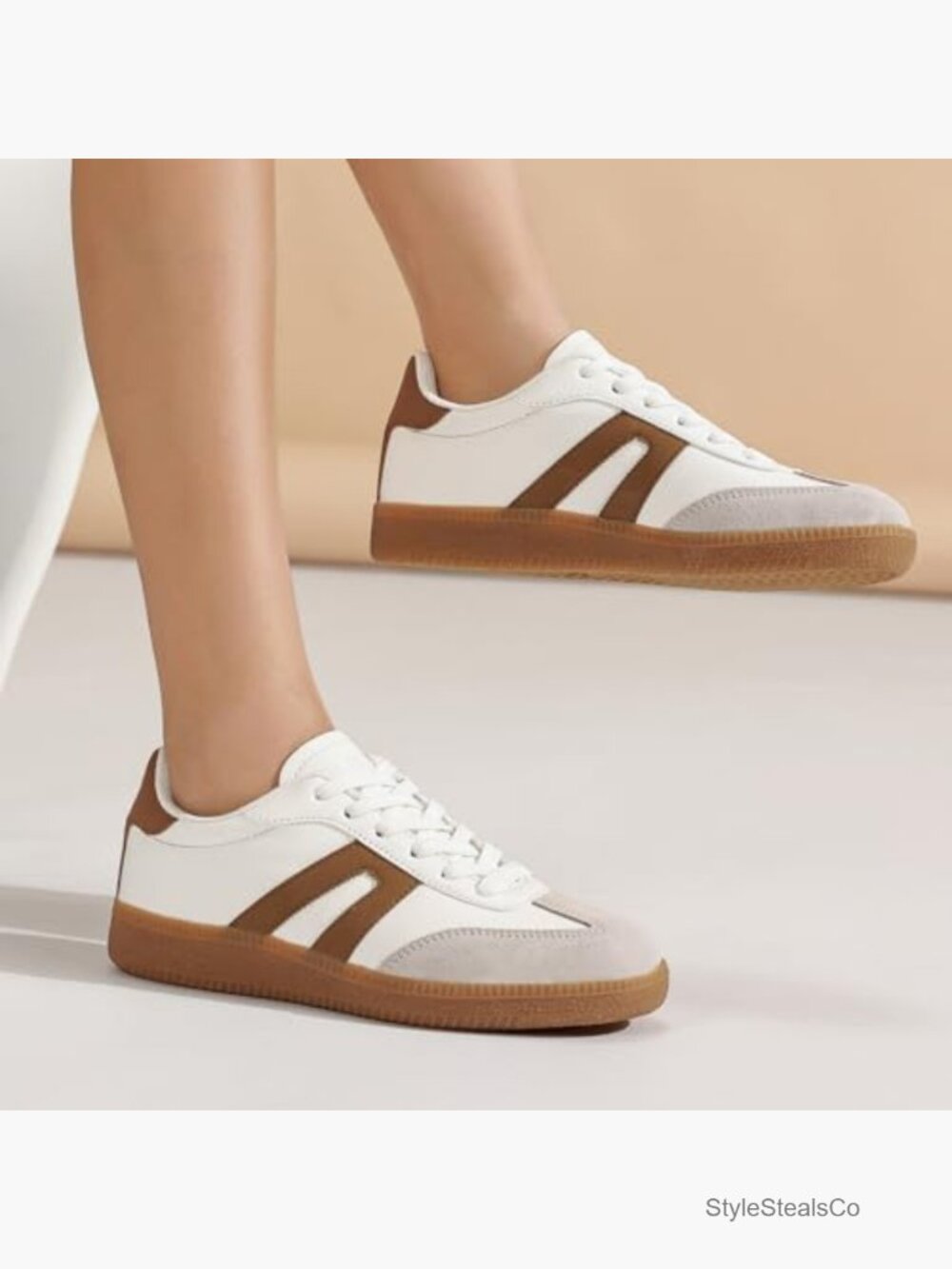 Retro Lace Detail Walking Sneakers - Fashion Shoes - Picture 3 of 7